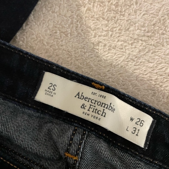 Abercrombie & Fitch jeans - Picture 4 of 6